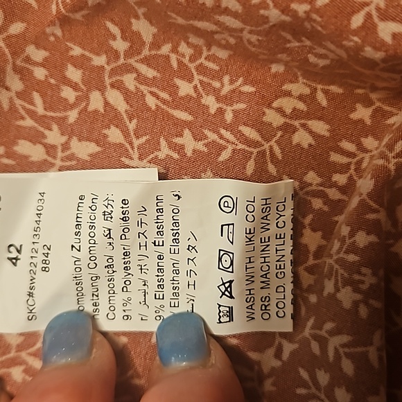 NWT Red and White Dress. Women's size Small. - Picture 8 of 10